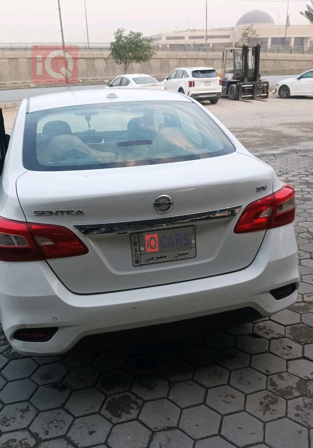 نيسان سنترا